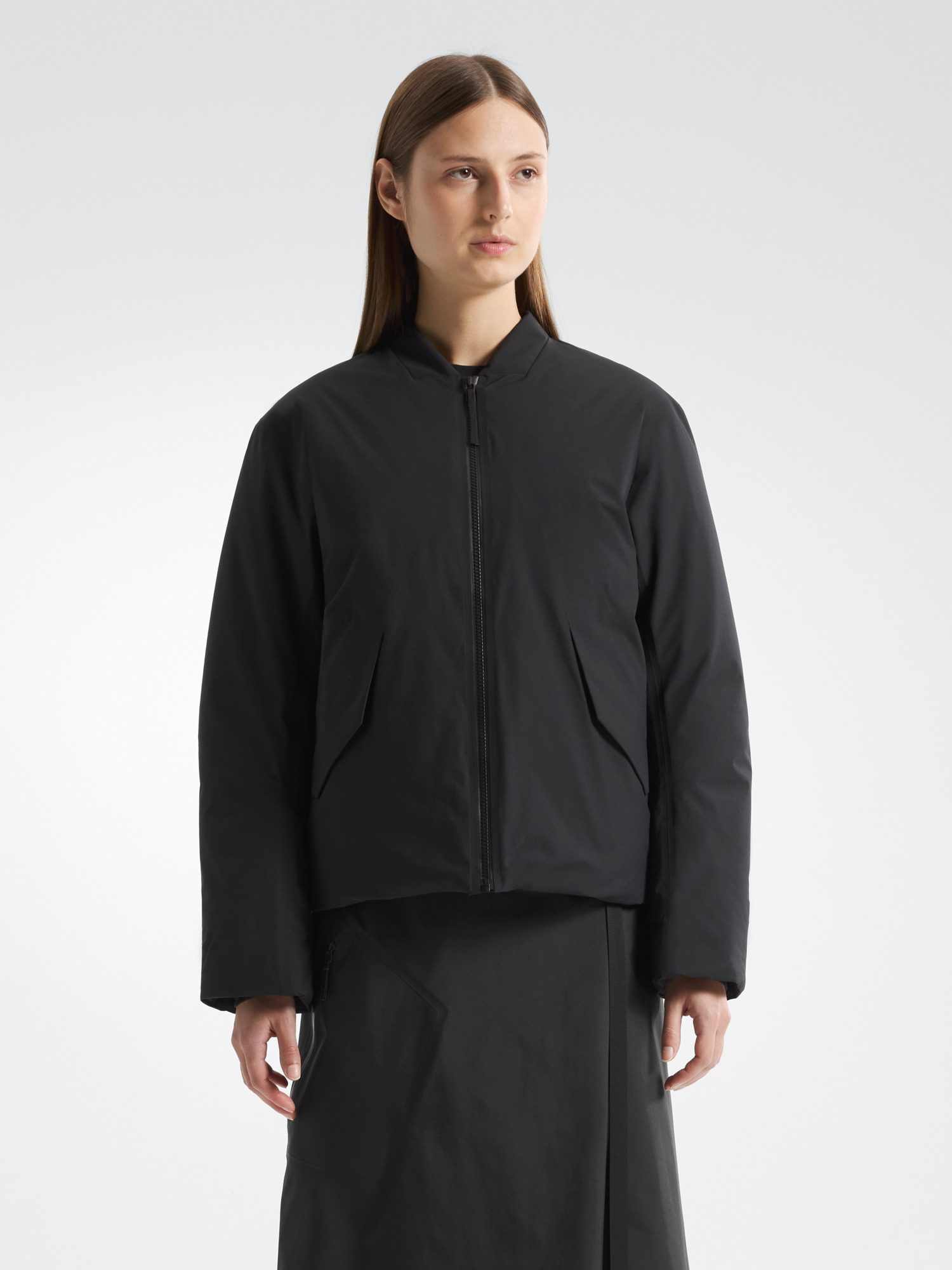 F25-X000009958-Decca-Down-Bomber-Black-Women-s-Front-View