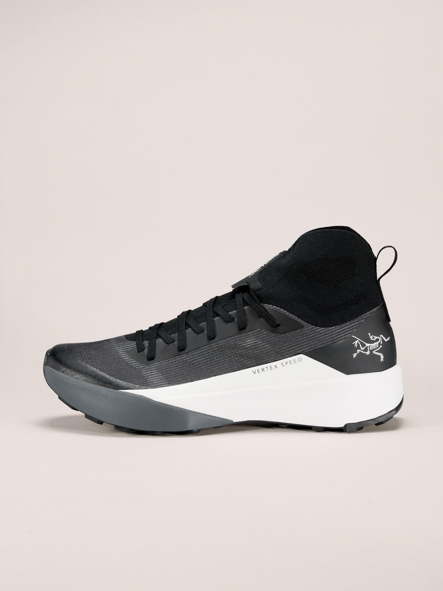 S26-X000009619-Vertex-Speed-Shoe-Black-Atmos-Women-s-Profile
