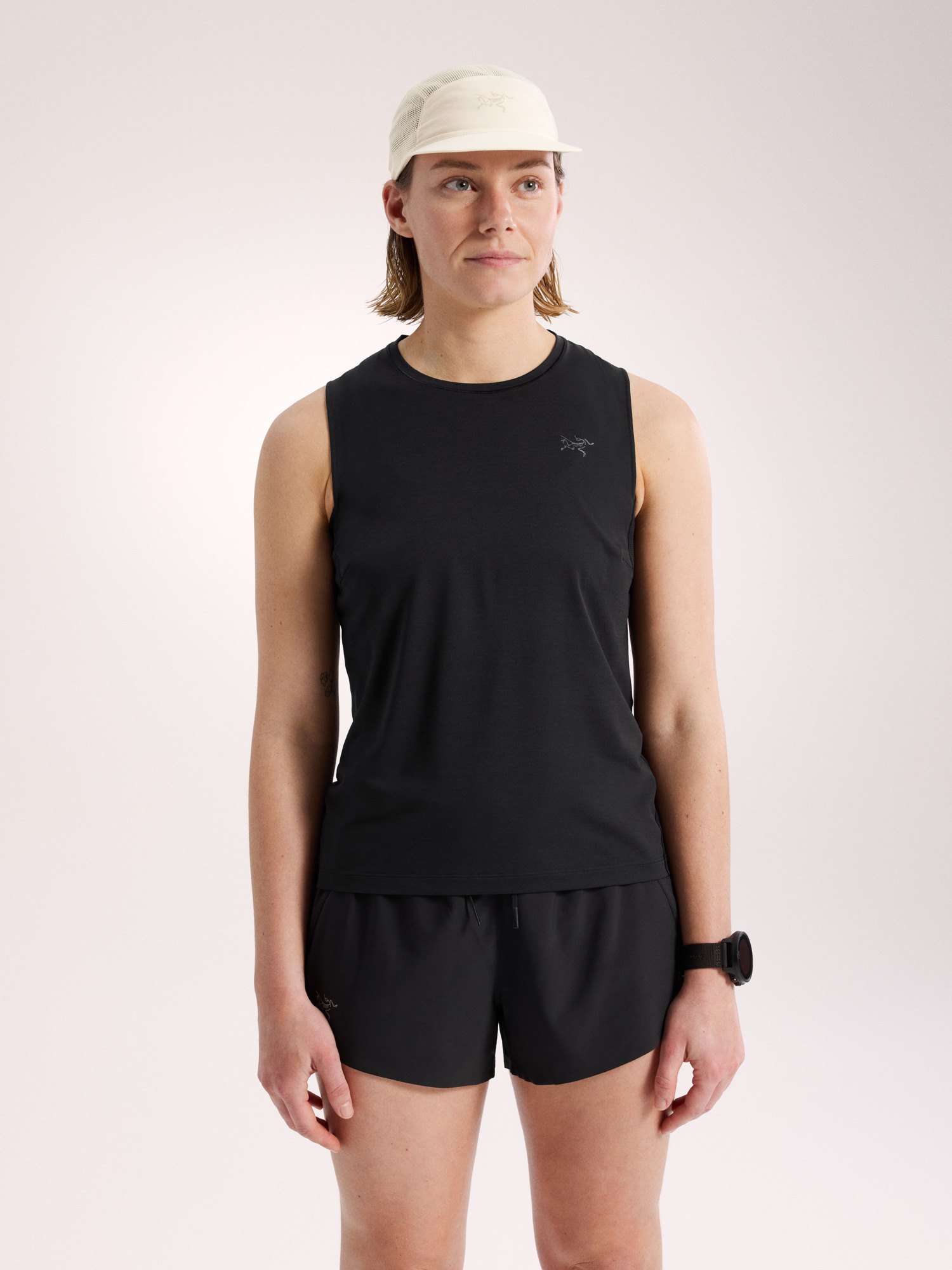 S26-X000010238-Norvan-Tank-Black-Women-s-Front-View