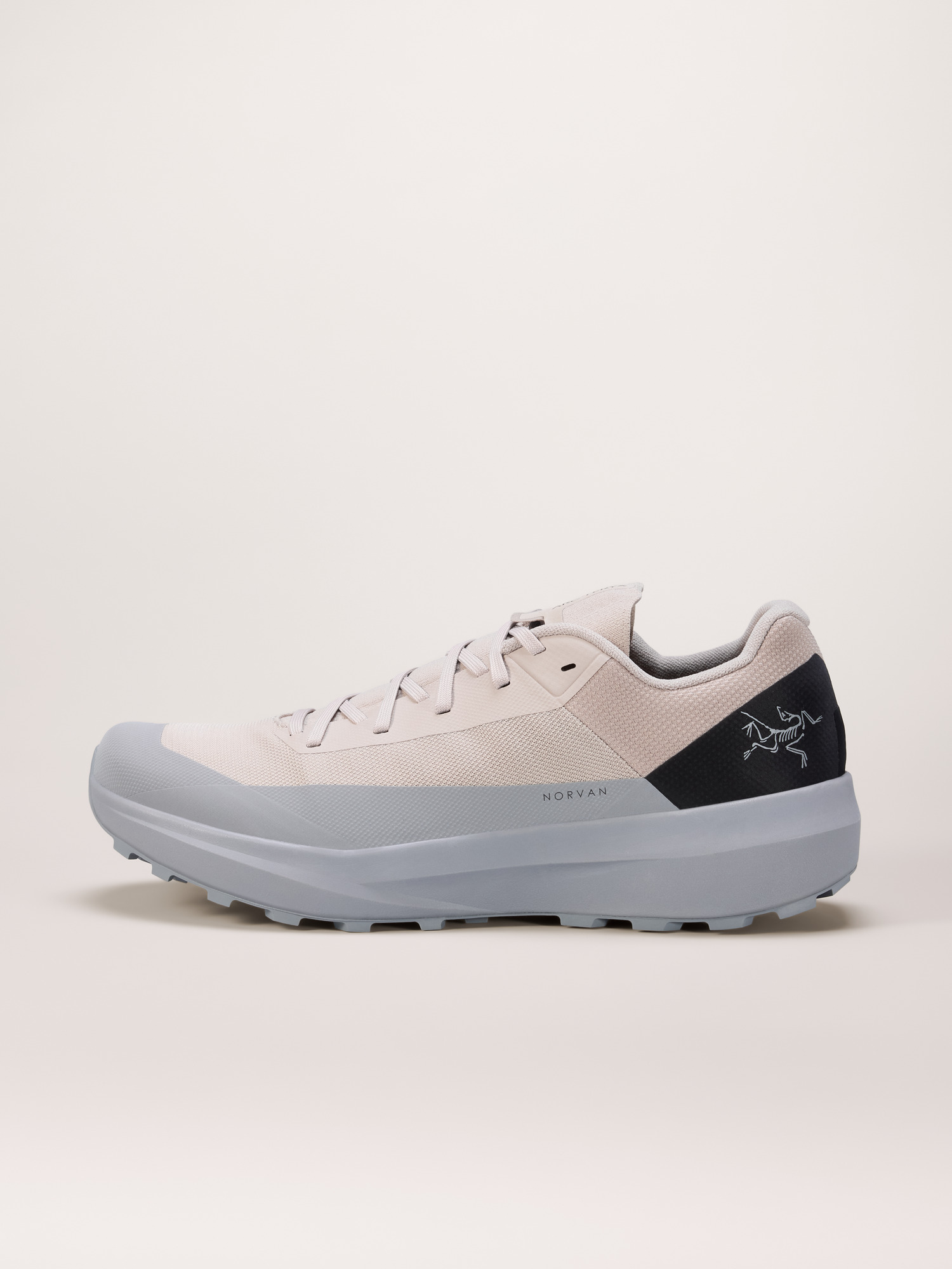 S26-X000010400-Norvan-LD-4-Shoe-Rune-Void-LT-Women-s-Profile